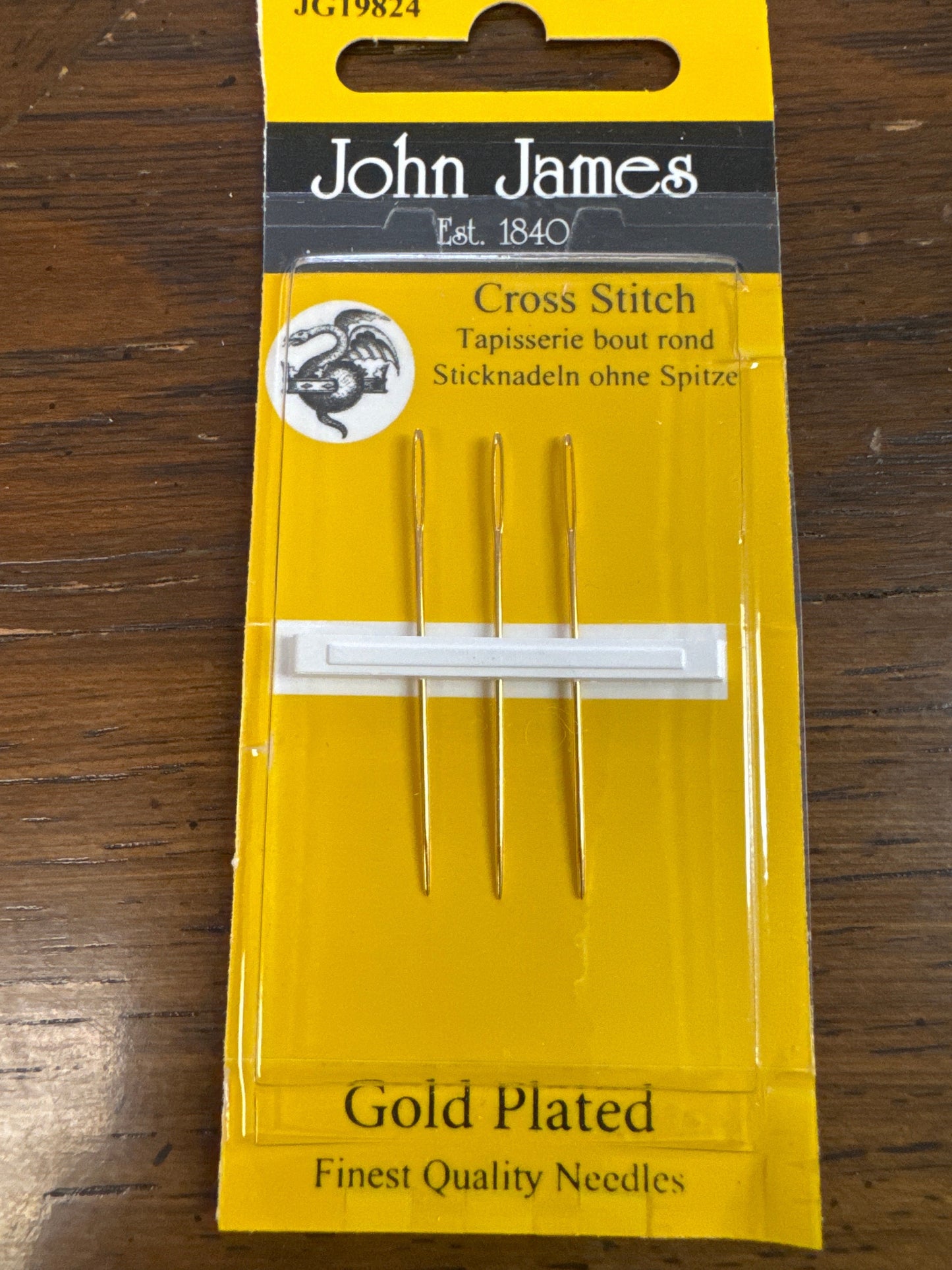 John James Gold Tapestry Needles #24