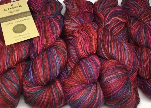 Uneek Self-Striping Fingering (Sock Weight)