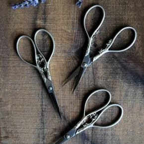 Floral Teardrop Scissors - Copper