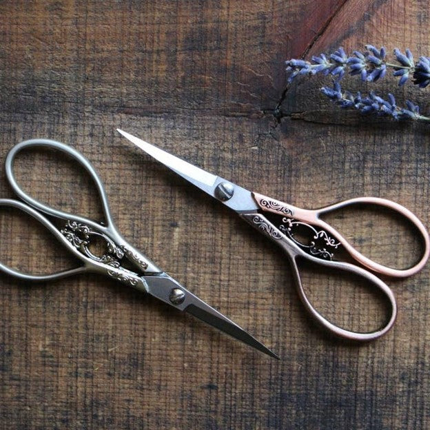 Floral Teardrop Scissors - Copper